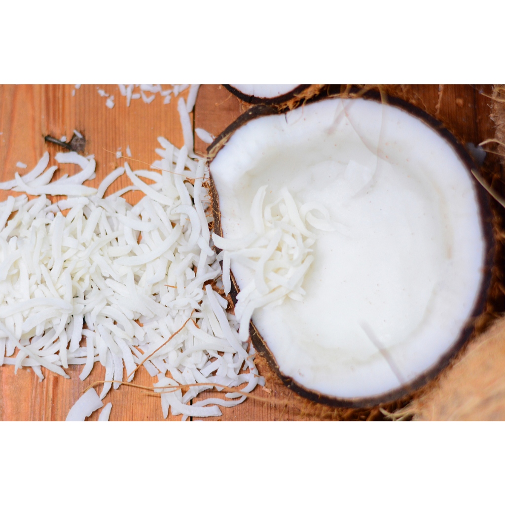 Coco Ralado FLOCOS 500g desidratado Zero Açucar, sem extração do leite e sem adição de açúcar.