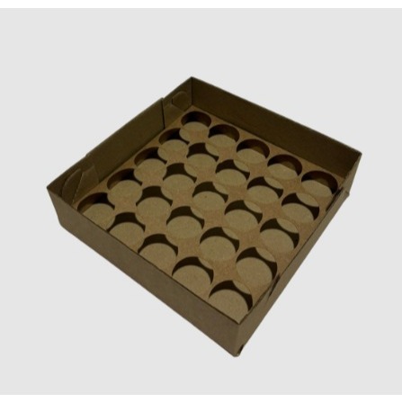 CAIXA 25 DOCES COM BERÇO 17,5X17,5X5 CM PARDO - 10 UNIDADES