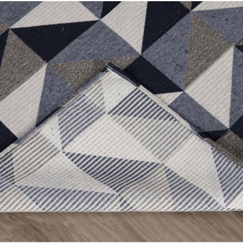 Tapete Geometrico Emborrachado 2,0mX1,4m p/ Sala e quarto