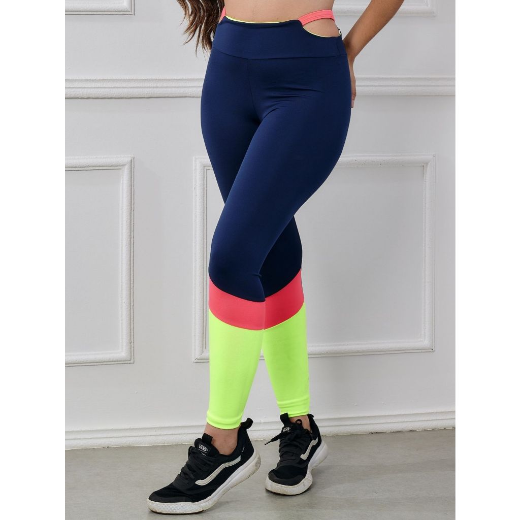 Calça Legging Com Detalhe vazado nas laterais academia 10806