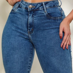 Calça Jeans Feminina Cós Alto com Lycra Levanta Bumbum Lisa c/elastano Modeladora Premium