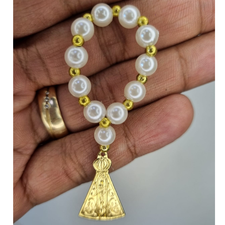 Mini Terço perolas artesanal com pingente NOSSA SENHORA APARECIDA - 10 unidades