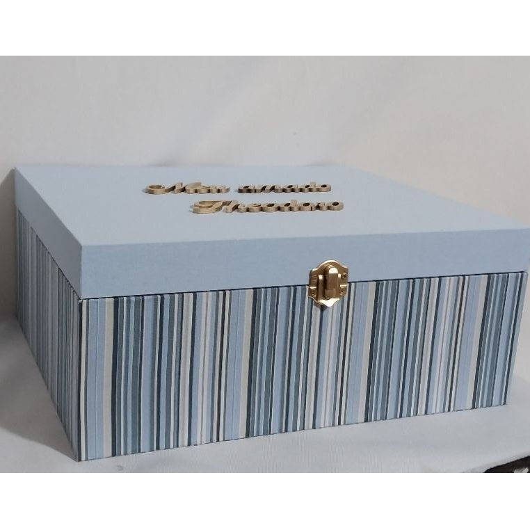 Caixa personalizada/caixa para lembrancinha/caixa decorada/ maleta farmacinha