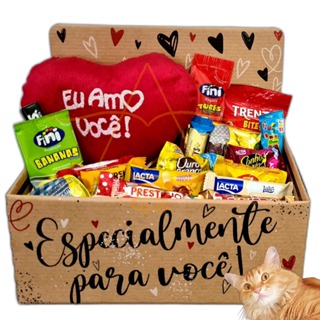 Cesta Com Chocolate E Coração De Pelúcia Presente Aniversario Casal Surpresa Namorados em Oferta na Shopee