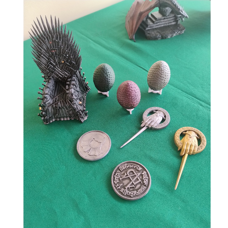 Kit Fã House of The dragon/Game of Thrones  - Trono de Ferro - Broche da Mão do Rei - Faceless Coin - Ovo De Dragão