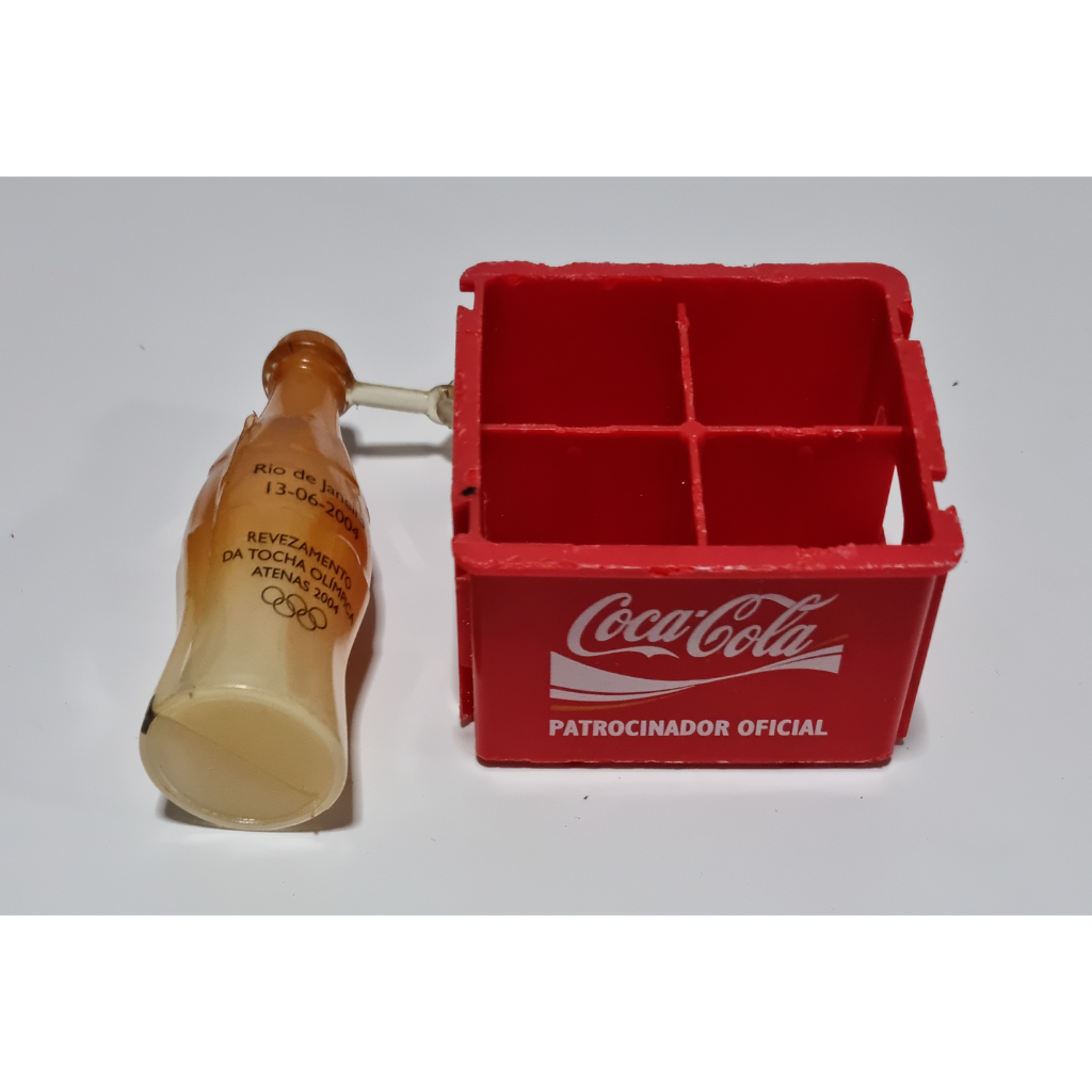 1 garrafinha Miniatura Olimpíadas de Atenas de 2004 + 1 mini engradado Atenas de 2004 Coca–Cola – (2004)