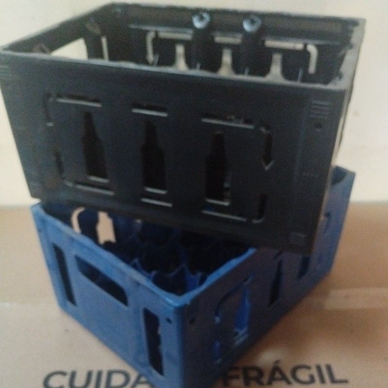 ENGRADADO USADO AMBEV PARA 23 GARRAFAS de 300ml( não inclusas)