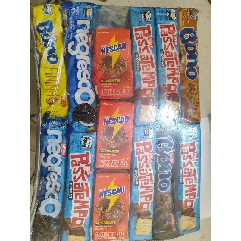 kit biscoito 10 Nestlé para lanche + 3 achocolatado