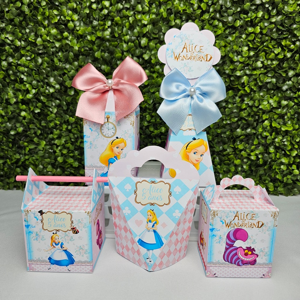 Kit Caixa Montada ALICE NO PAÍS DAS MARAVILHAS - Personalizados - Festa infantil - Aniversário - Lembrancinha