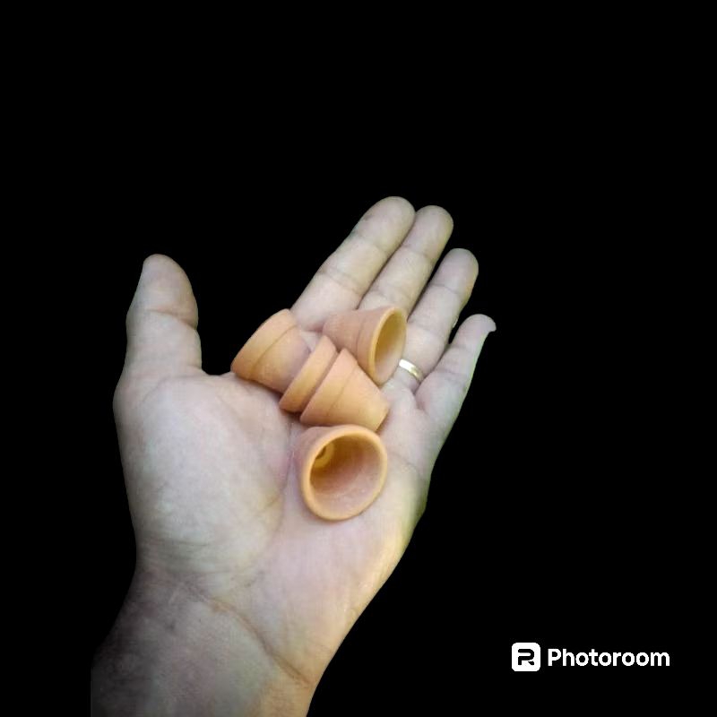 mini vaso de barro cerâmico /mini dedal / kit 50 unidades.