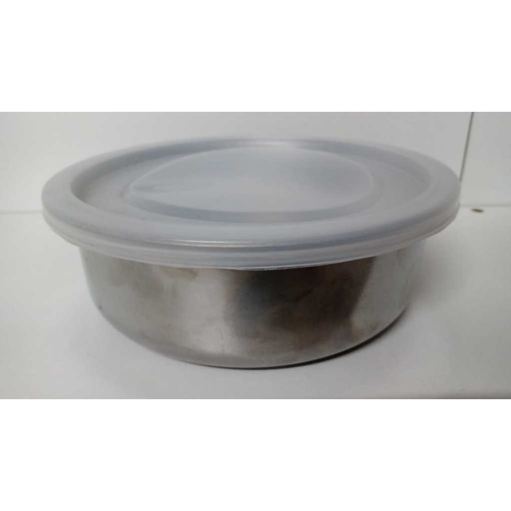 Versatilidade em Pequeno Formato: Pote de Inox para Diversas Utilidades