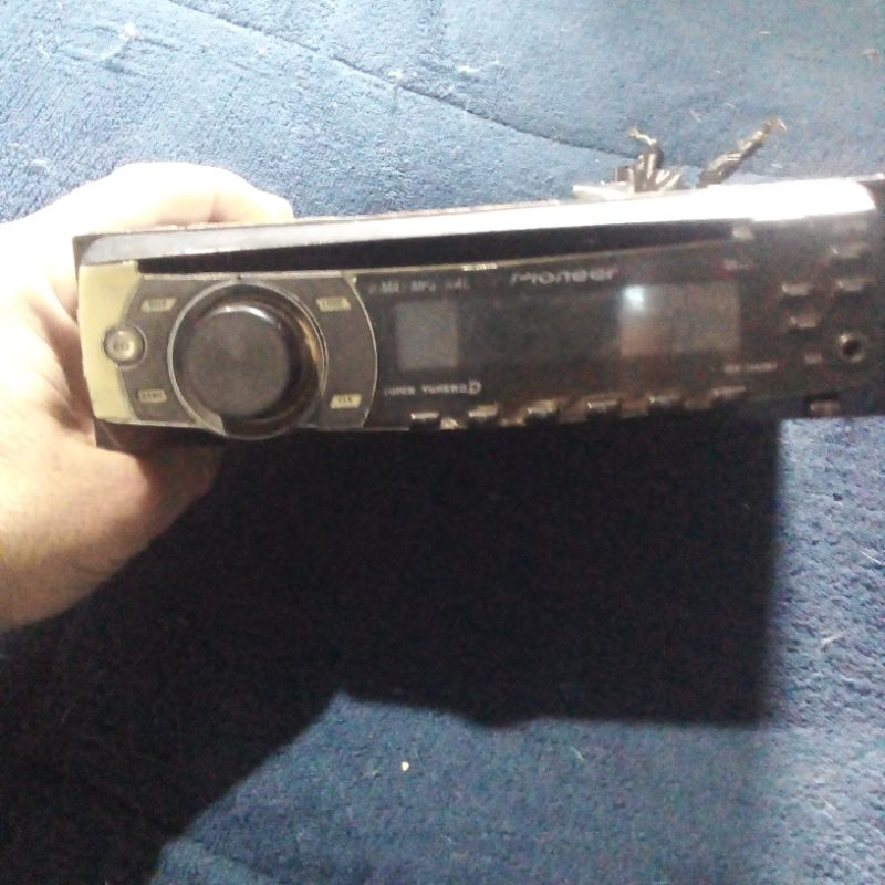 radio carro pionner deh2080mp pra reparos