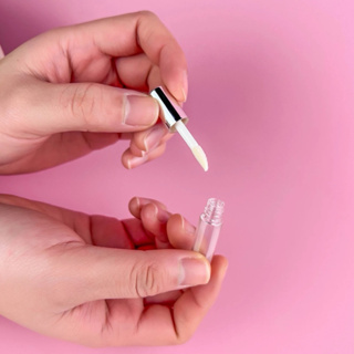 Kit 5 Mini Frasco de Gloss Batom Retoque Refil Embalagem Tubete Cosmético Viagem Brilho Labial em Oferta na Shopee