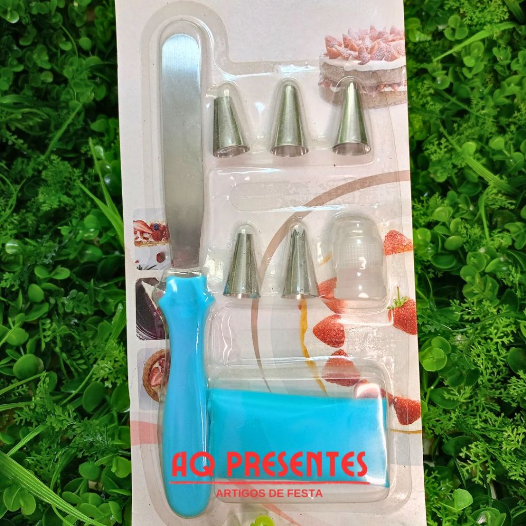 kit p/ confeitar com opção espátula e bicos D-801 / T10-2/D-901
