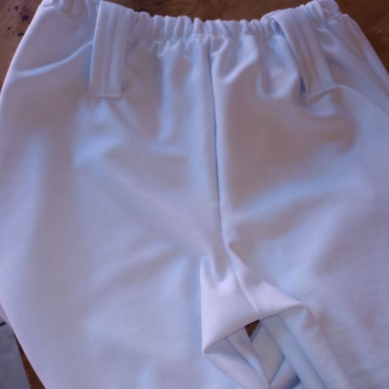 O que é Abadá Capoeira Infantil? Guia e Onde Comprar | BuscaProdutos