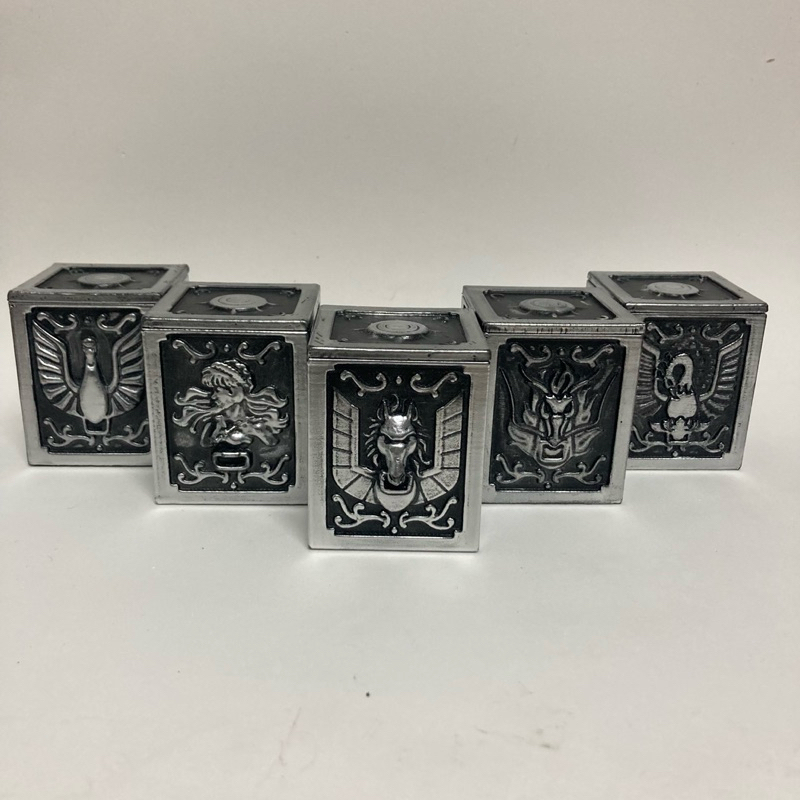 Cavaleiros do zodiaco kit Pandora’ s de bronze