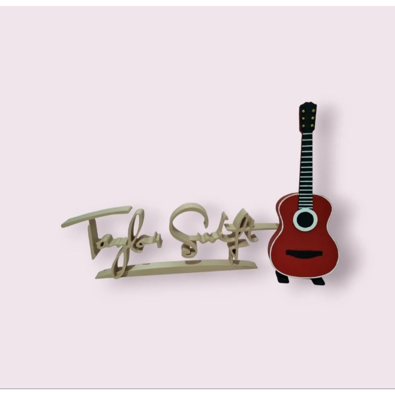 Miniatura Violão Taylor Swift + Totem Personalizado Item Colecionável Swiftie Artesanal Geek Nerd