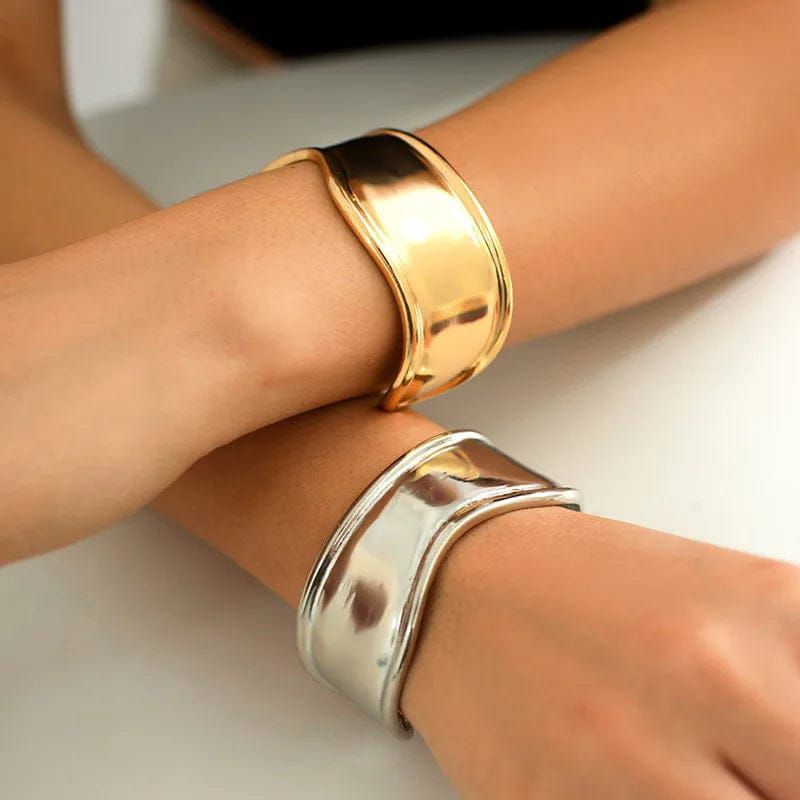 Bracelete Feminino Alice, Acessório inspiração das passarelas e Brands mais Famosas e Fashion Contemporânea.