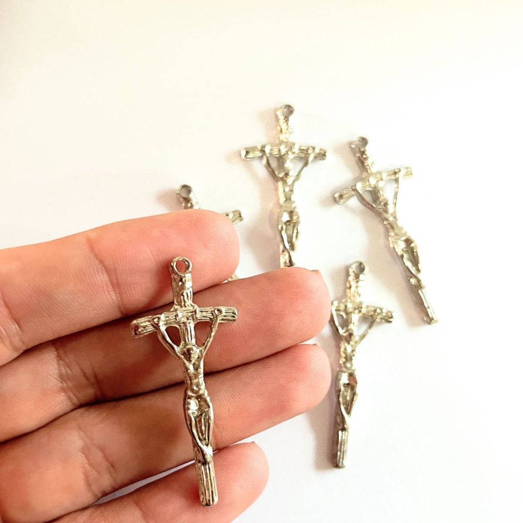 25 Cruz para Terço Níquel - Crucifixo - Peças para Terço Católico- Montagem de terço
