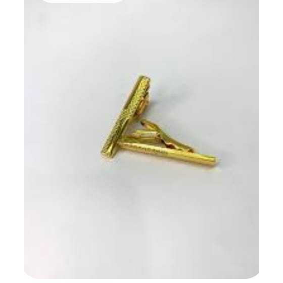 prendedor de gravata slim prata e dourado voce no estilo.