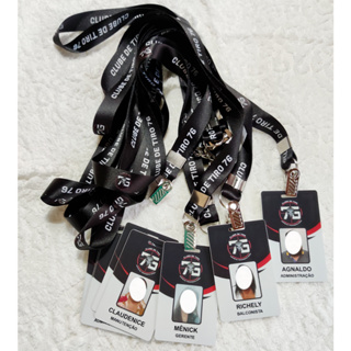 10 Crachás Personalizados em PVC em Oferta na Shopee