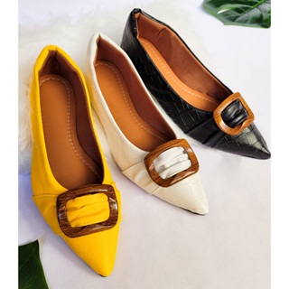 Sapatilha Feminina Bico Fino Sapato Feminino Preta e Branca Napa Premium Confortável Promoção em Oferta na Shopee