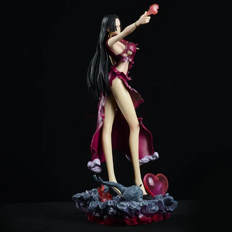 Action Figure Boa Hancock - One Piece - Boneco da Imperatriz da Sedução - Figura de Ação com Suporte de Led