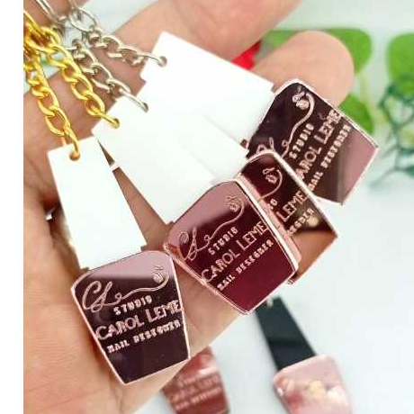 Logo com Esmalte na Black Friday 2025 | BuscaProdutos