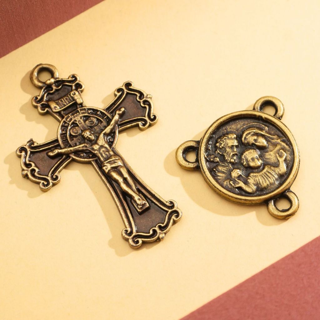 Entremeios Sagrada Família Para Terço + Crucifixo São Bento Ouro Velho Alta Qualidade Peças P/ Terço em Oferta na Shopee