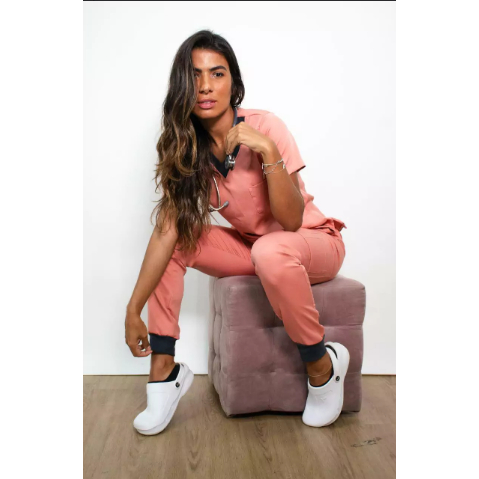 Pijama Hospitalar Cirúrgico DUBAI Scrub Feminino Acinturado Varias Cores Tamanhos