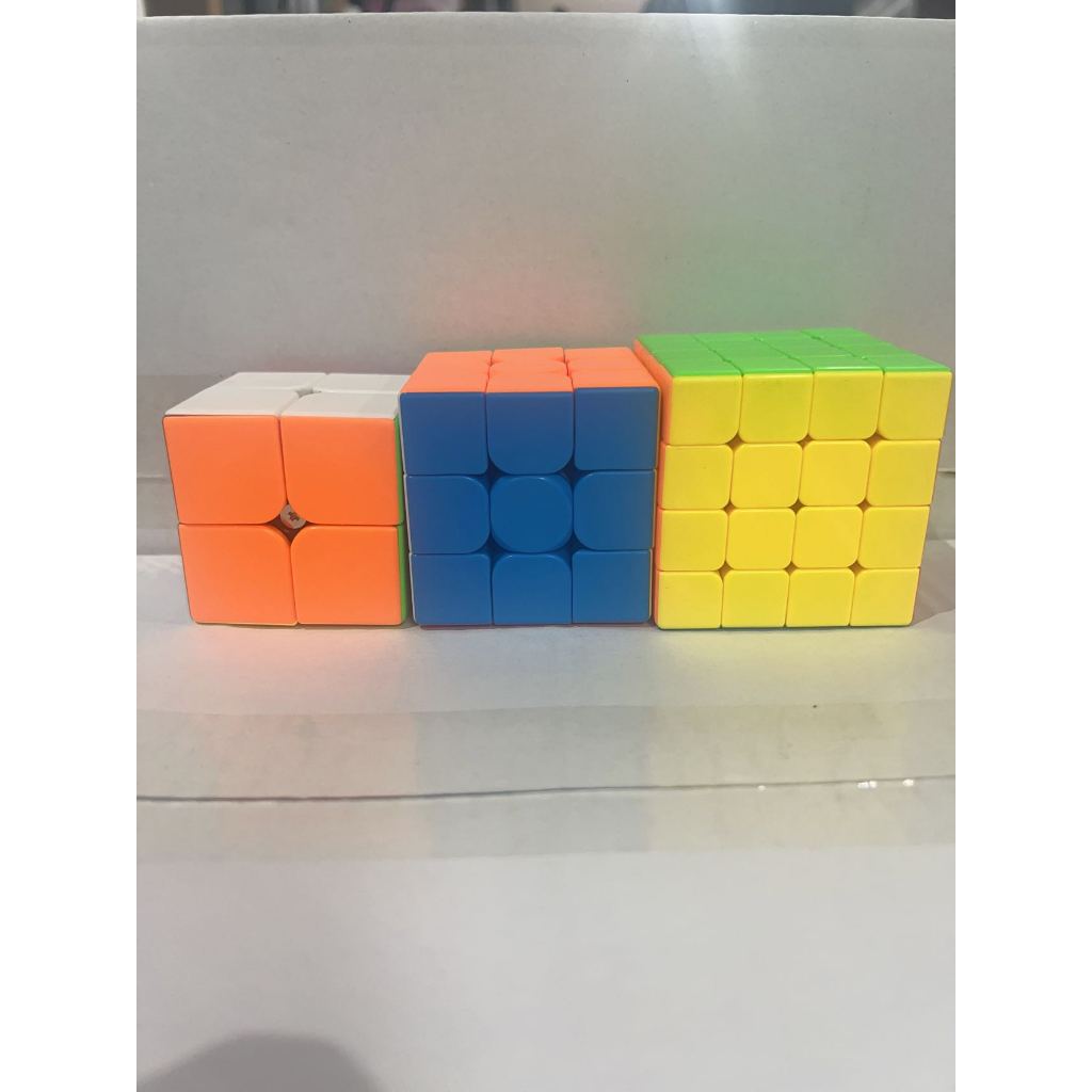 Kit COM 3 PCS Cubo Mágico Original Profissional Anti-stress Cubo Magico Moyu Brinquedos 2x2/3x3/4x4/