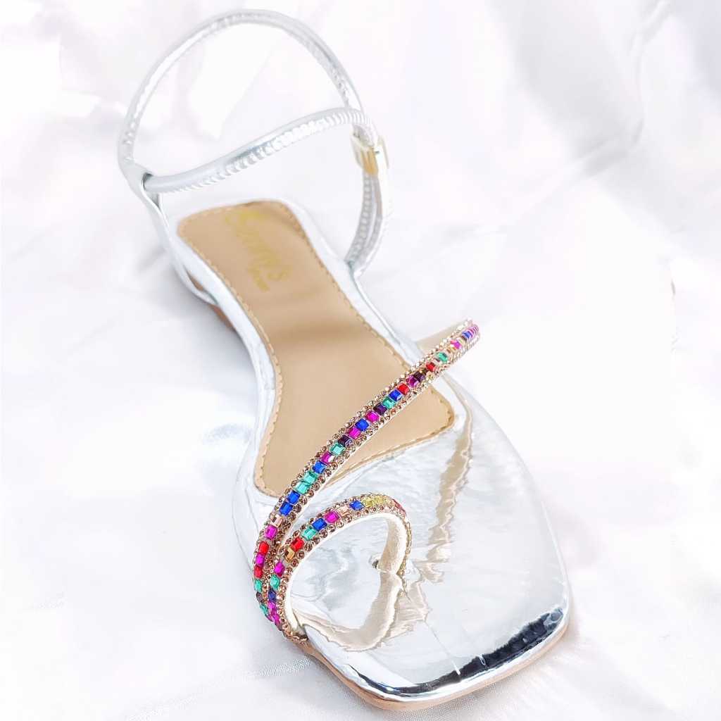 Sandália Feminina Brilho Rasteirinha Strass Tendência Pedraria Glitter Metalizado Moda Chinelo Confortável Elegante em Oferta na Shopee