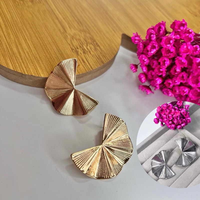 Brinco leque folheado a ouro e prata bijuteria feminina luxo festa elegante estiloso casamento em Oferta na Shopee
