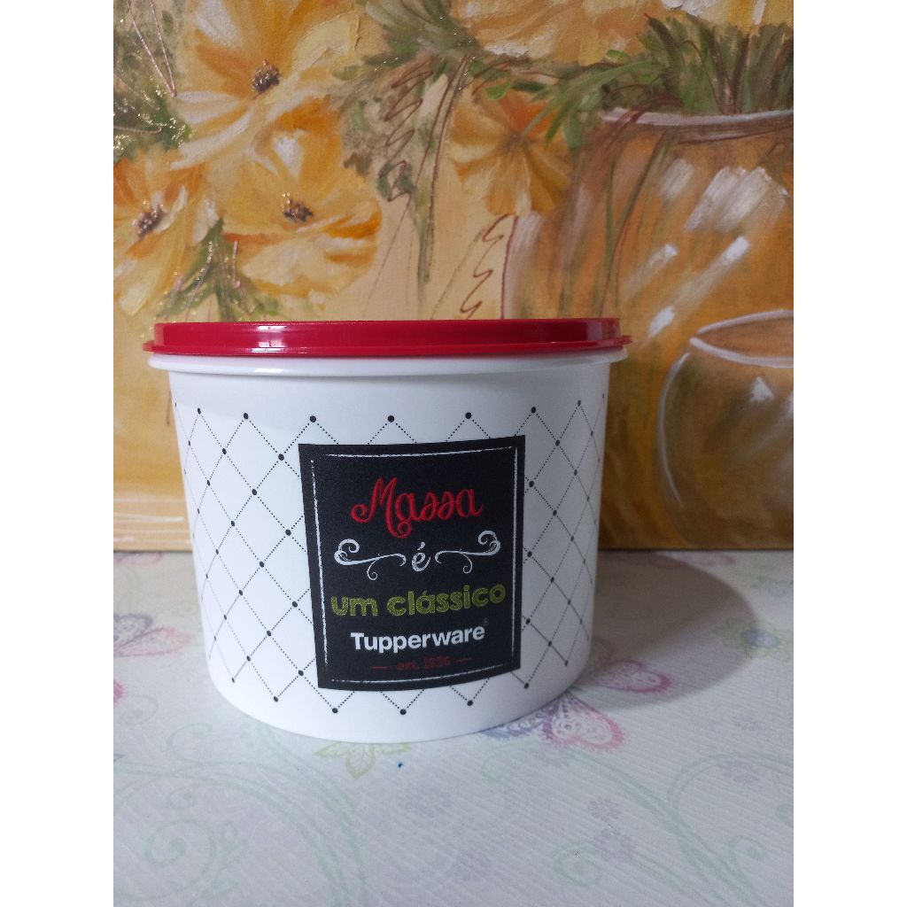 06 - Tupper Caixa Massa Bistrô 2,4 litros Tupperware