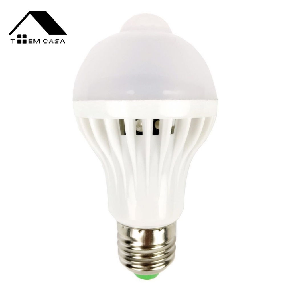 Lâmpada Bulbo Led C/sensor De Presença 9w Branco Frio Bivolt