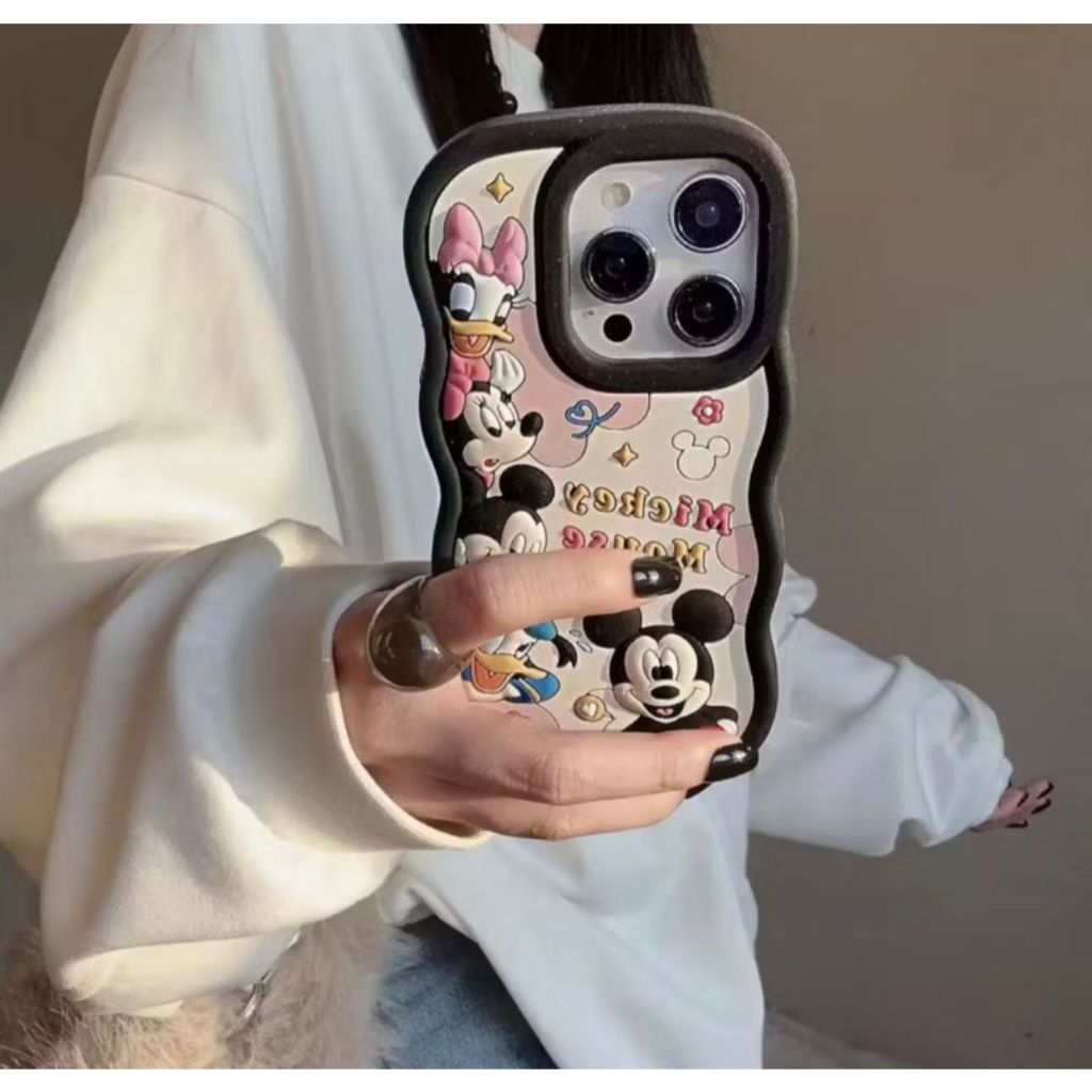 Capa Emborrachada Disney Minie MiKey Pato Donalt Preta 3D Para iPhone
