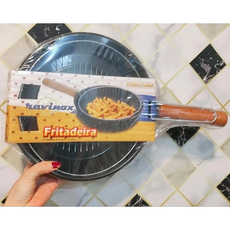 Fritadeira com cesto