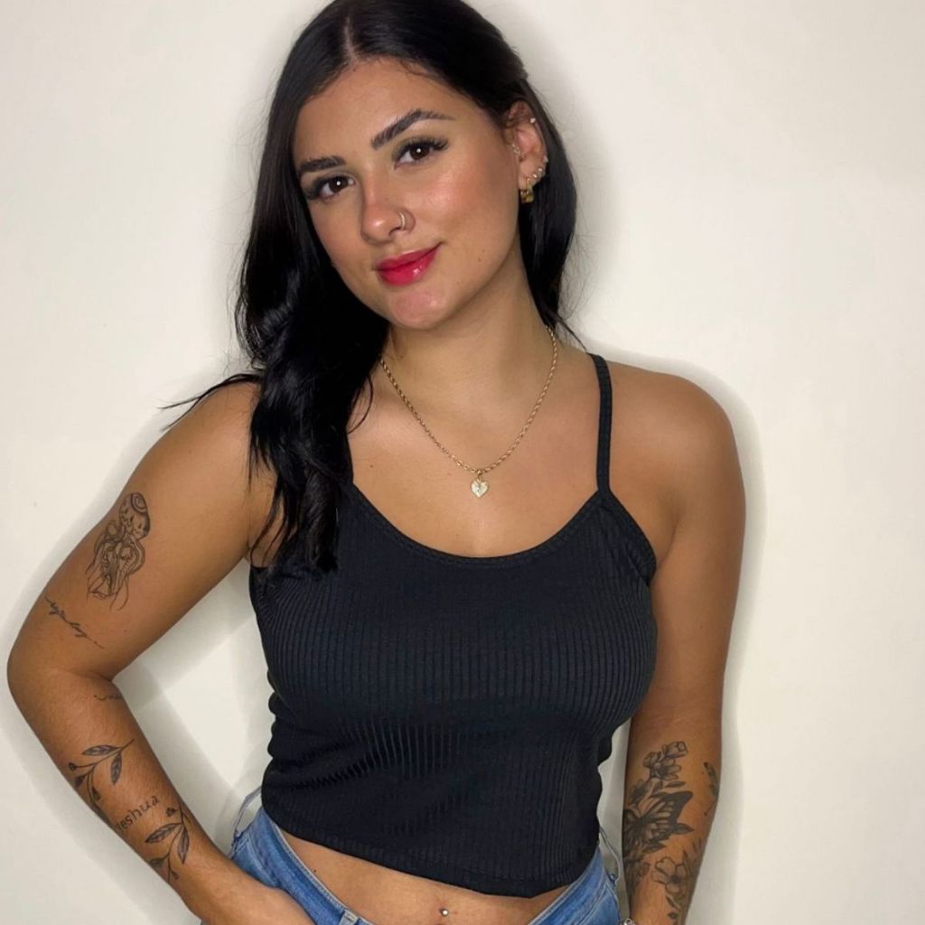 Top Cropped Alcinha Básica Feminina Canelado - Fitness, Caminhada, Academia, Dia a Dia - Blogueira
