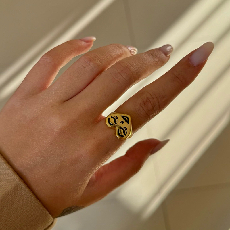 Anel Rosto Resina Banhado a Ouro 18k Ou Prata 925 em Oferta na Shopee