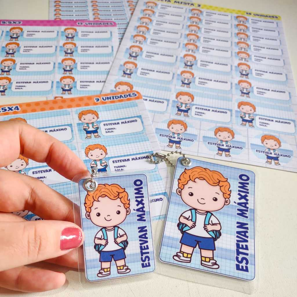 kit 117 etiquetas escolar a prova d'água + 2 teg para mochila temas em Oferta na Shopee