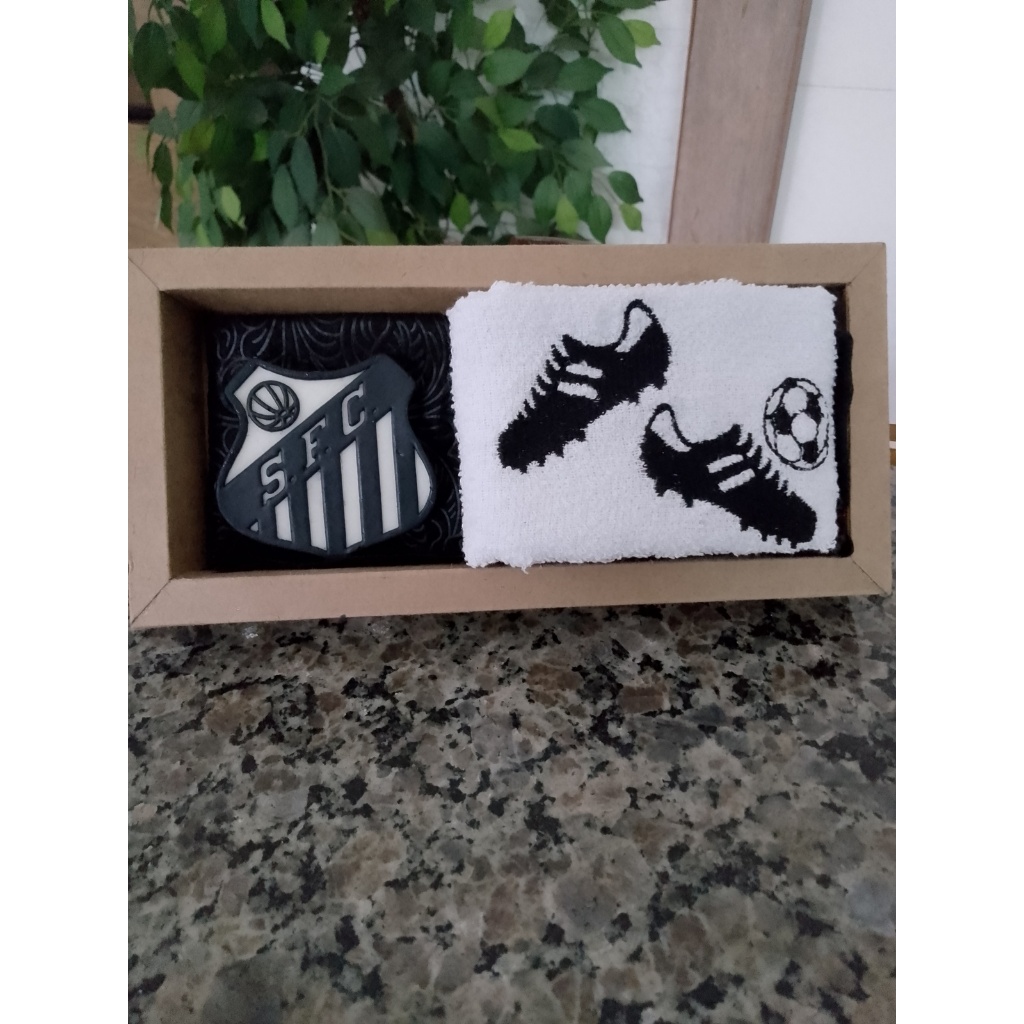 Di Giane Sabonete Artesanal com Preto e Branco 1 unidade com Toalhinha Bordada Escolha a sua para seu Pai.