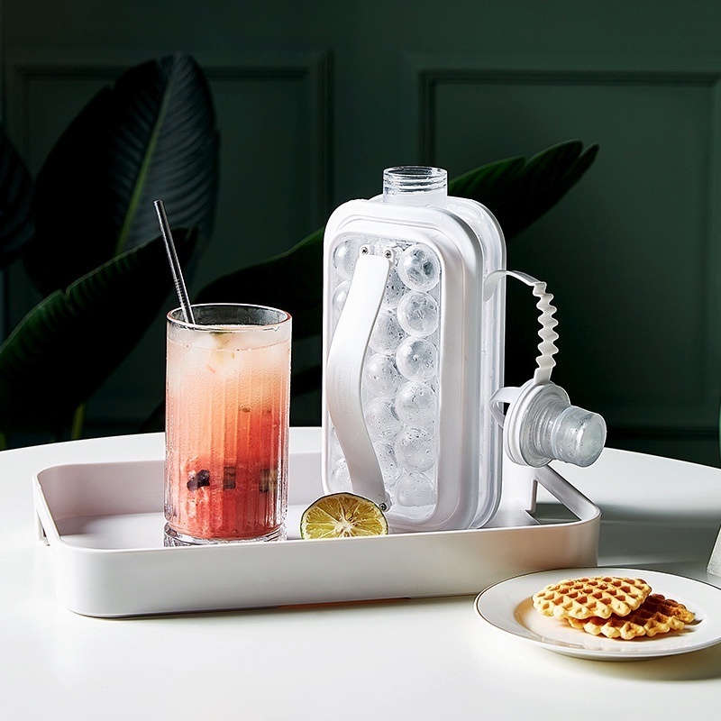 Garrafa de Gelo Portátil Squeeze Molde de Cubos Redondos de Silicone Gelo/Utensílio De Cozinha luca