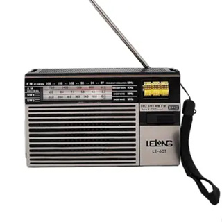 Rádio Am FM Antigo Retrô Portátil Vintage Recarregável Com Lanterna Lelong LE-607 em Oferta na Shopee