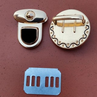 Fecho Para Bolsa Tic Tac Trabalhando 30mm - Dourado/Preto em Oferta na Shopee