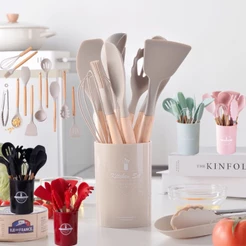 Kit 12 Peças Utensílios 800g De Cozinha Colheres Espatula Silicone Cabo Madeira Decoração Livre BPA