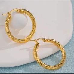 Brinco Feminino Argola Aço inox banhado ouro 18k 3cm qualidade excelente