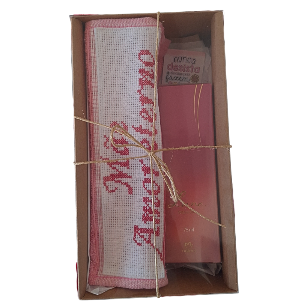 Kit Presente Mãe: Toalhinha de Rosto (23x38cm) com bordado a mão + Desodorante Colônia Luna Ousadia Feminino 75ml Natura