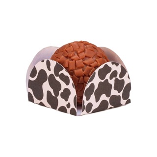 Forminha para doce vaquinha vaca malhada 3,5 cm x 3,5 cm x 2,5 cm em Oferta na Shopee