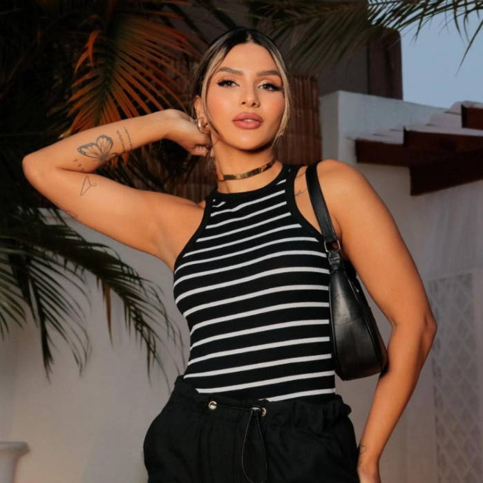 Blusa Regata Feminina Canelada Listrada Blusinha Ribana Camiseta Básica Moda Blogueira Tendência