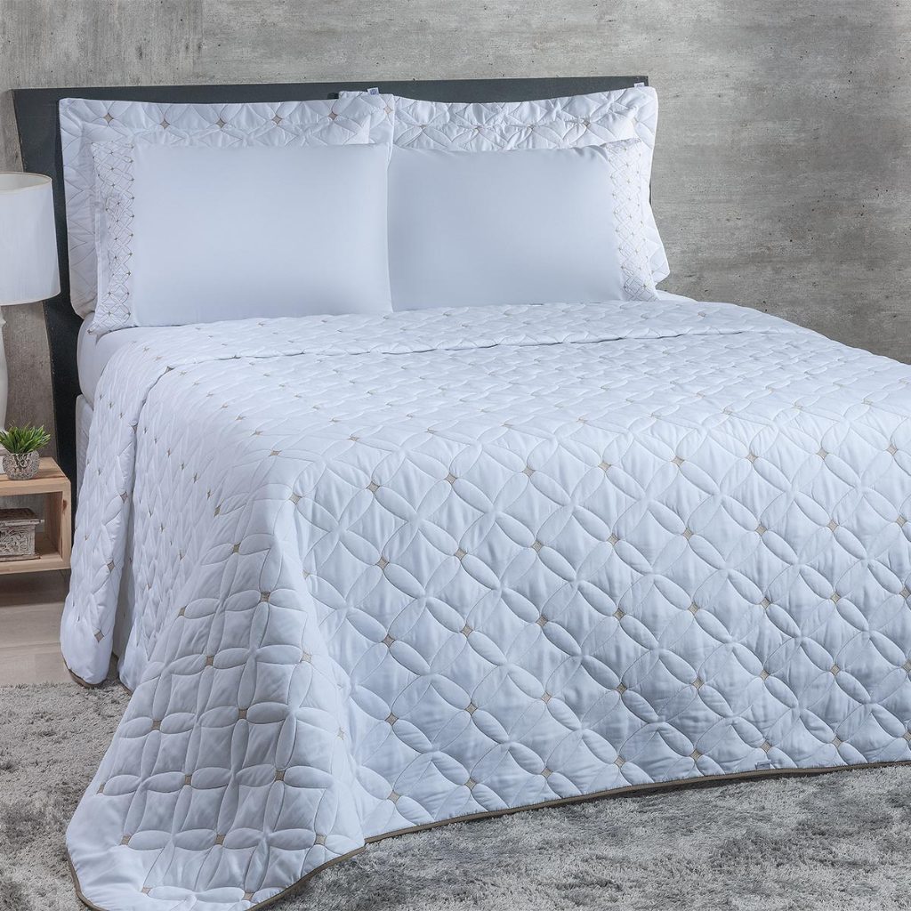 Kit Cobre Leito Casal Queen Super King 06 Peças Bordado IDEALE